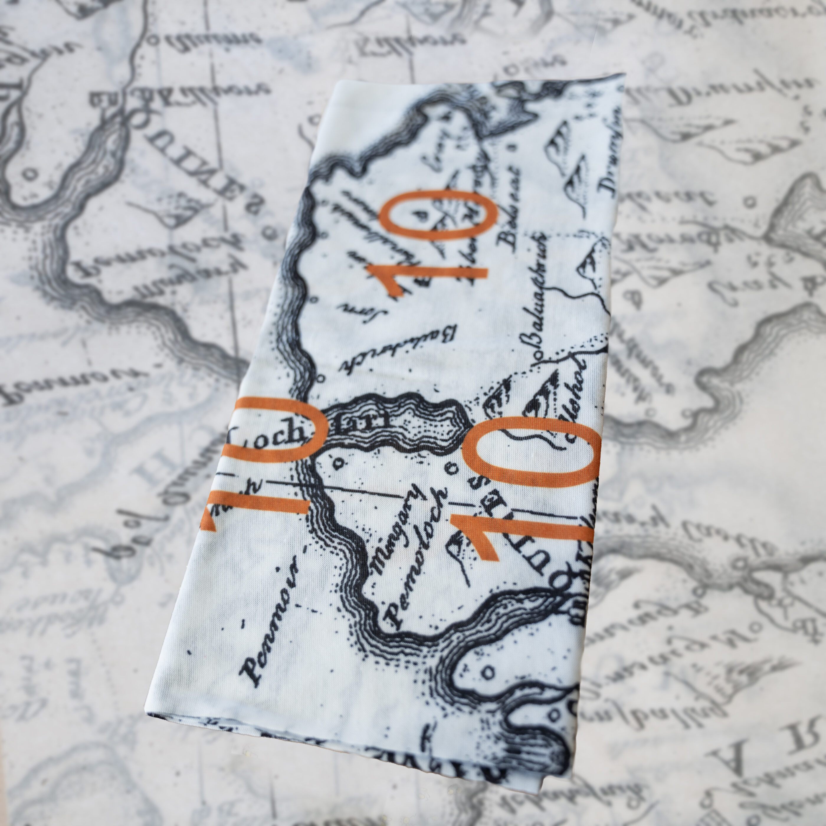 SALE! SALE! SALE! White Ardnamurchan Distillery Neck Warmer - Reduced from £12!